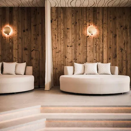 Hotel Excelsior Dolomites Life